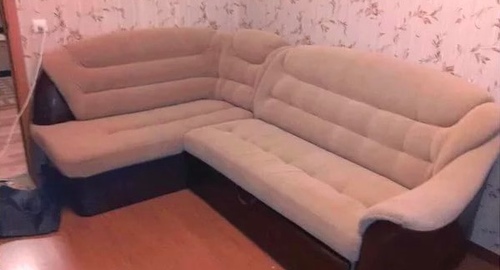 Перетяжка углового дивана. Сарапул